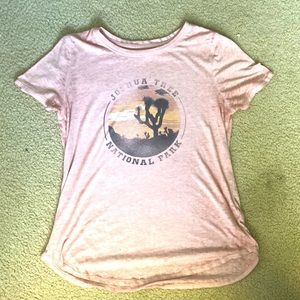 Pink, Joshua Tree National Park tee-shirt, Size: Small
